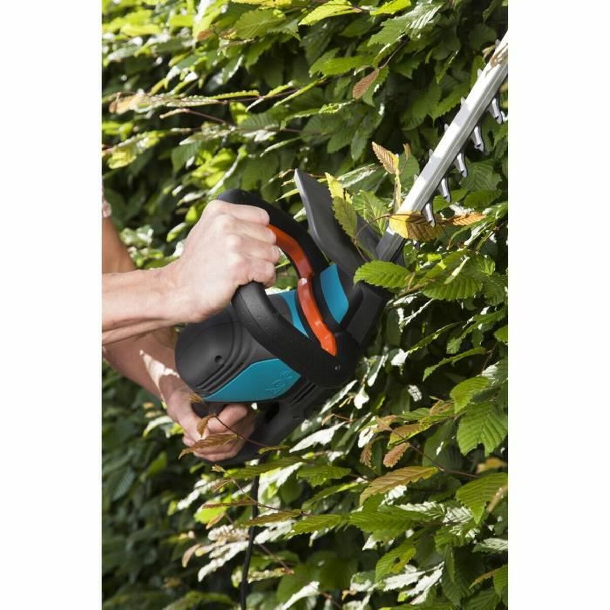 Rezač za živice Gardena G9834-20 600 W 55 cm